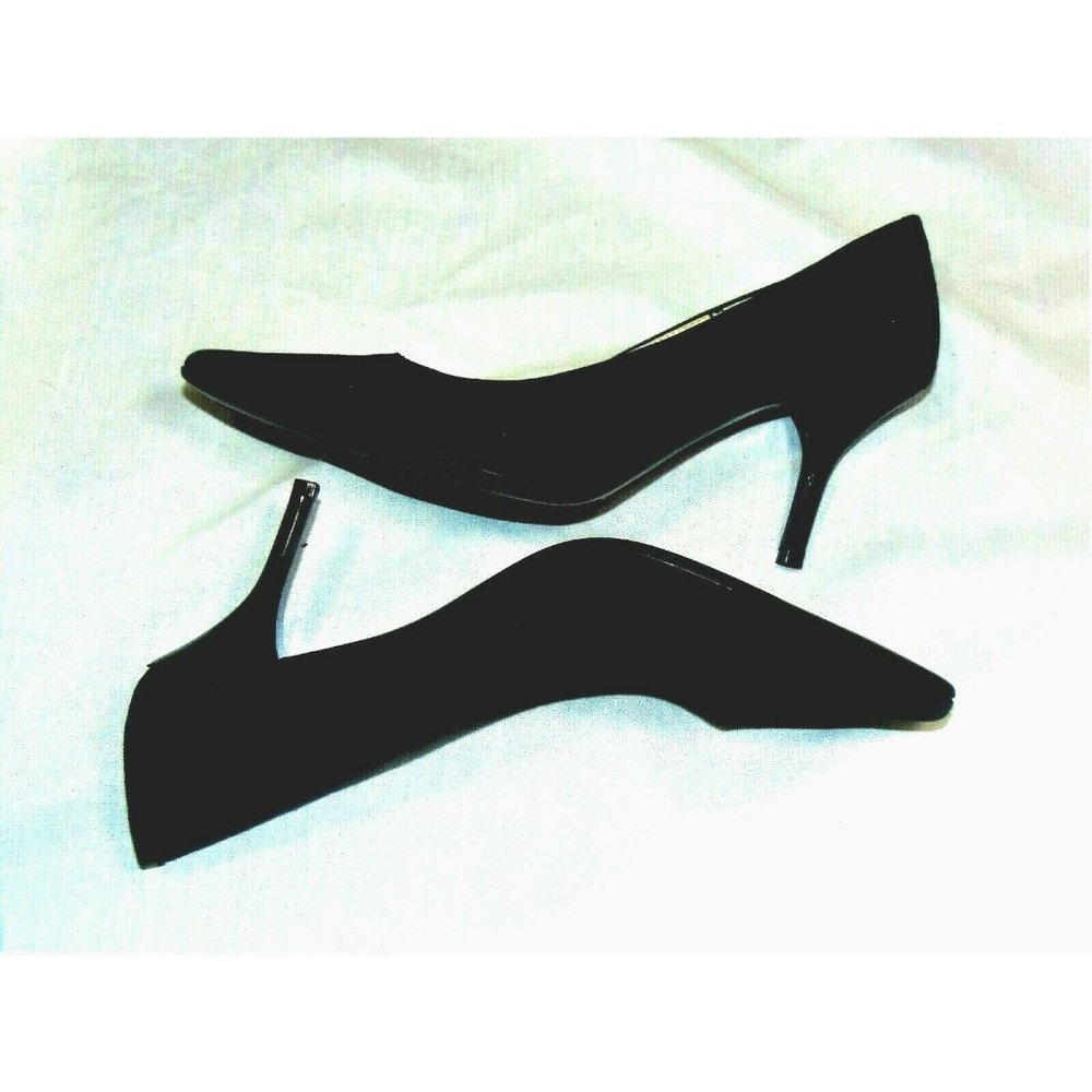 NEW CALVIN KLEIN DOLLY CLASSIC SUEDE BLACK 3" 8SZ